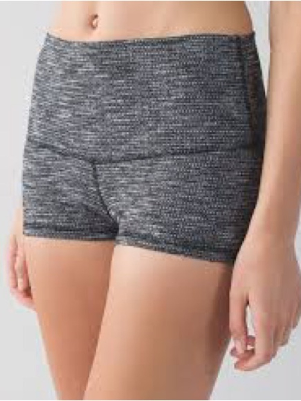 Lululemon Boogie Short (Roll Down)
Coco Pique Black White Size 8 or 10